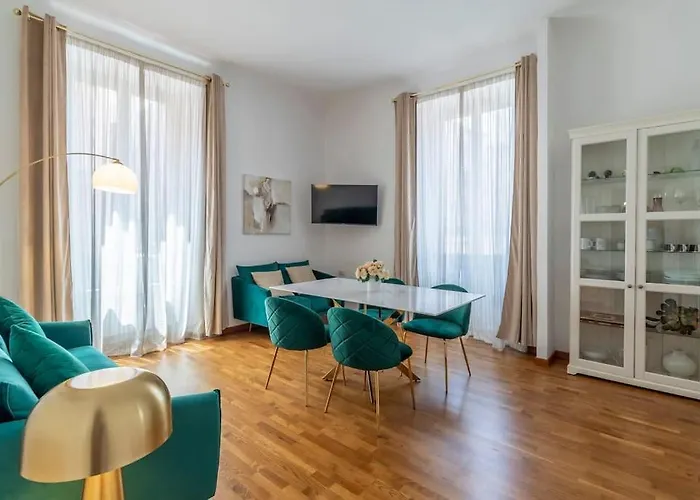 2 Minutes From The Colosseum - Luxury Apartment